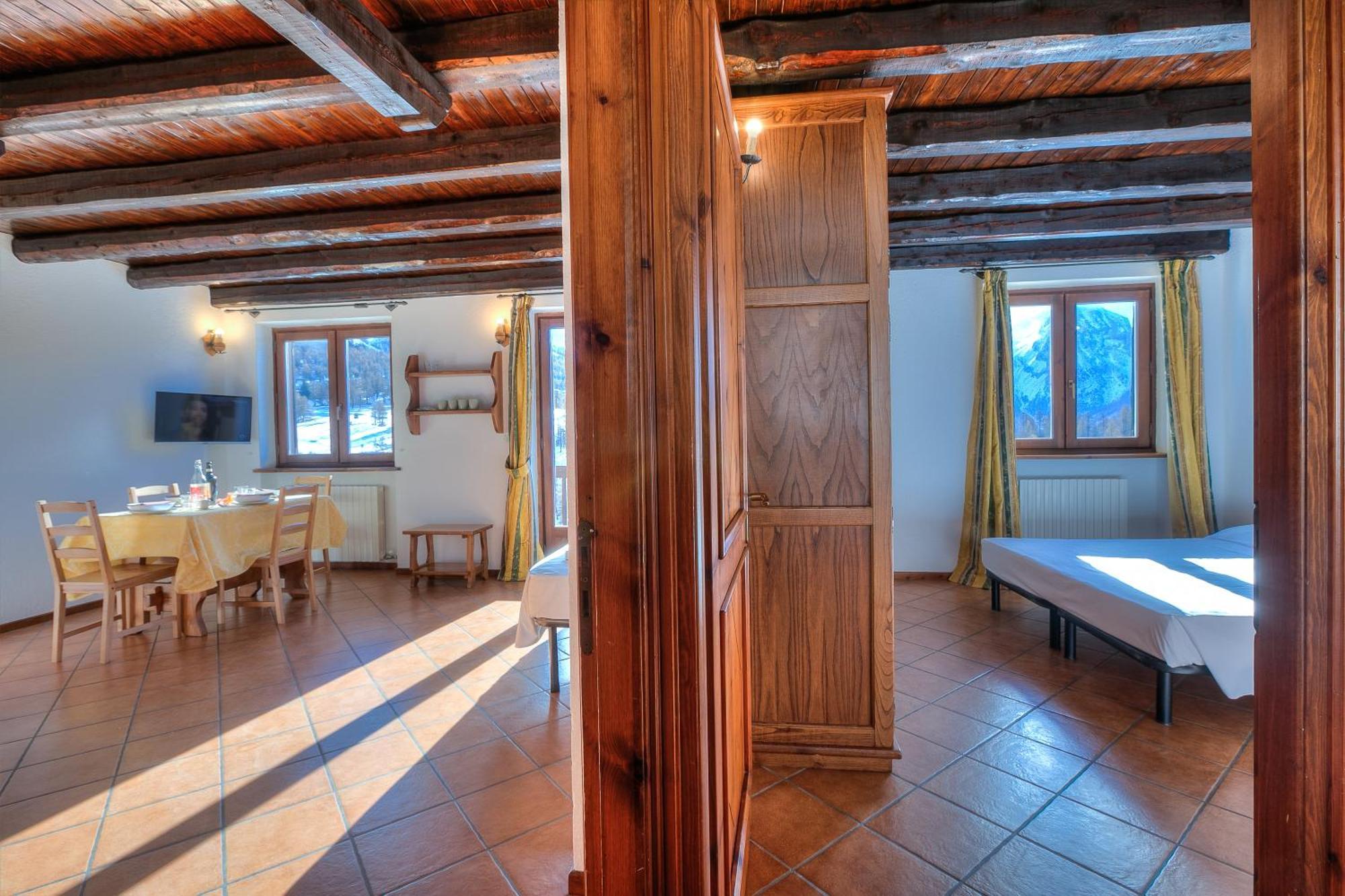 Belvedere Apartments - Happy Rentals Sestriere Exterior photo
